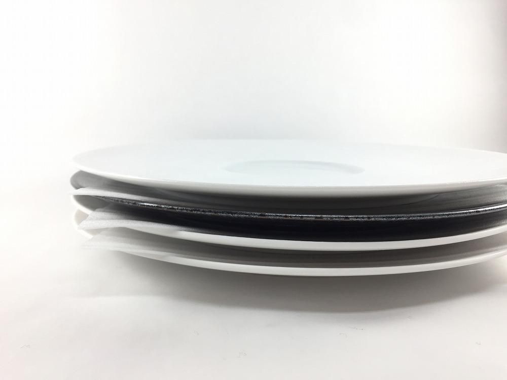 楽天市場】有田焼 やま平窯 ワイドリムプレート30cm ブルー吹白泡【皿