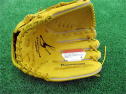 楽天市場】ナイキ ダルビッシュ有選手シグニチャー・グローブ タン