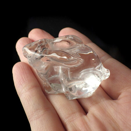 楽天市場】水晶 うさぎ 置物 彫り物 彫刻 カービング 兎 干支 天然石