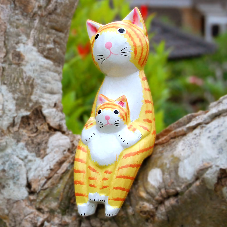 楽天市場】仲良くちょこんとお座りするバリネコ親子の木彫りオブジェ