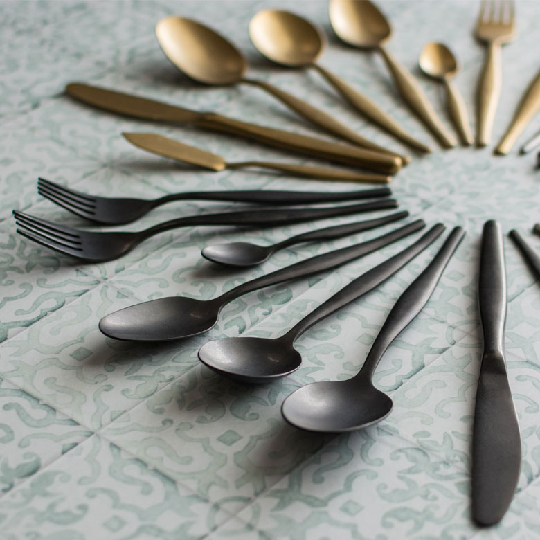 楽天市場】ディナーフォーク マット 黒 つや消し ヴェリーノ Velino