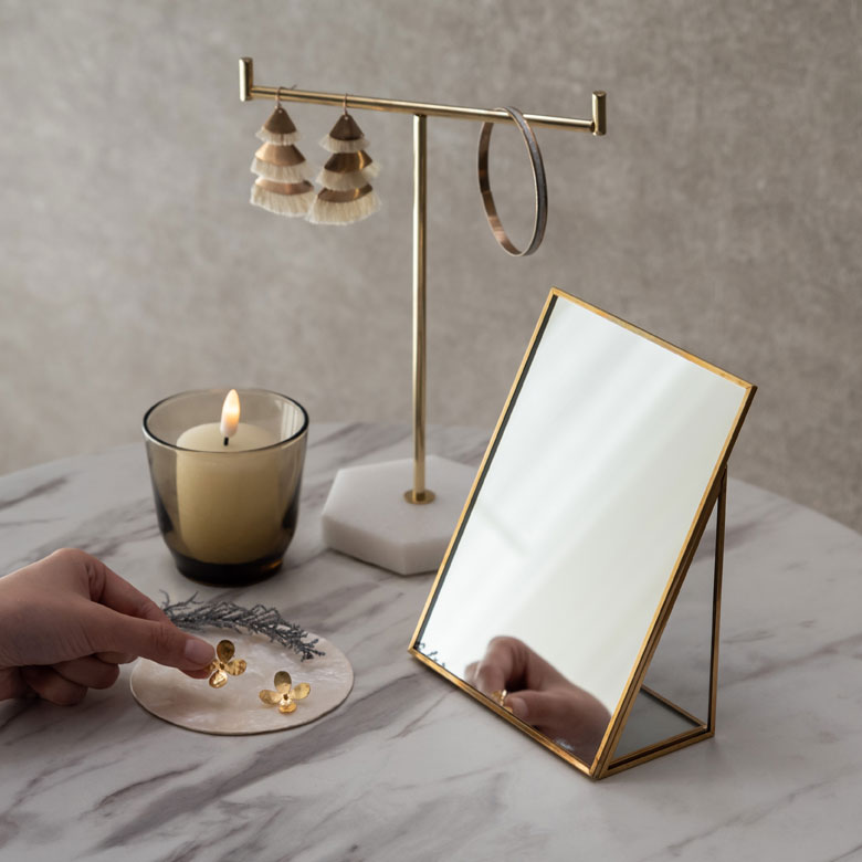 楽天市場】【SALE期間限定10%OFF】 スタンドミラー スクエア型 Brass