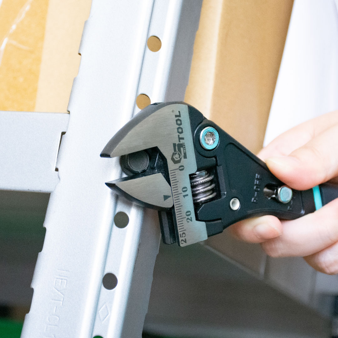 楽天市場】【スーパーSALE】ラチェット機能付きモンキーレンチ スイス