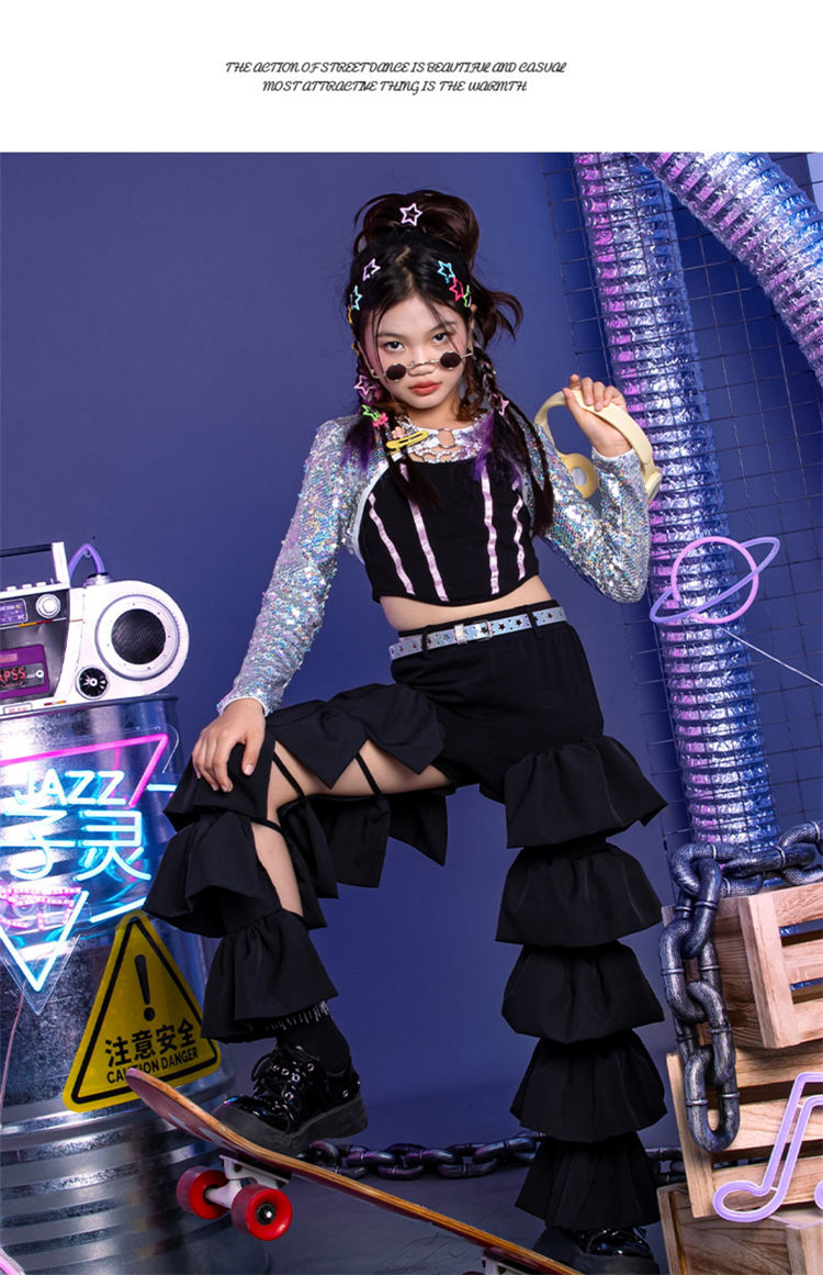 楽天市場】スパンコール 銀色 子供服 ダンス衣装 女の子 シルバー へそ