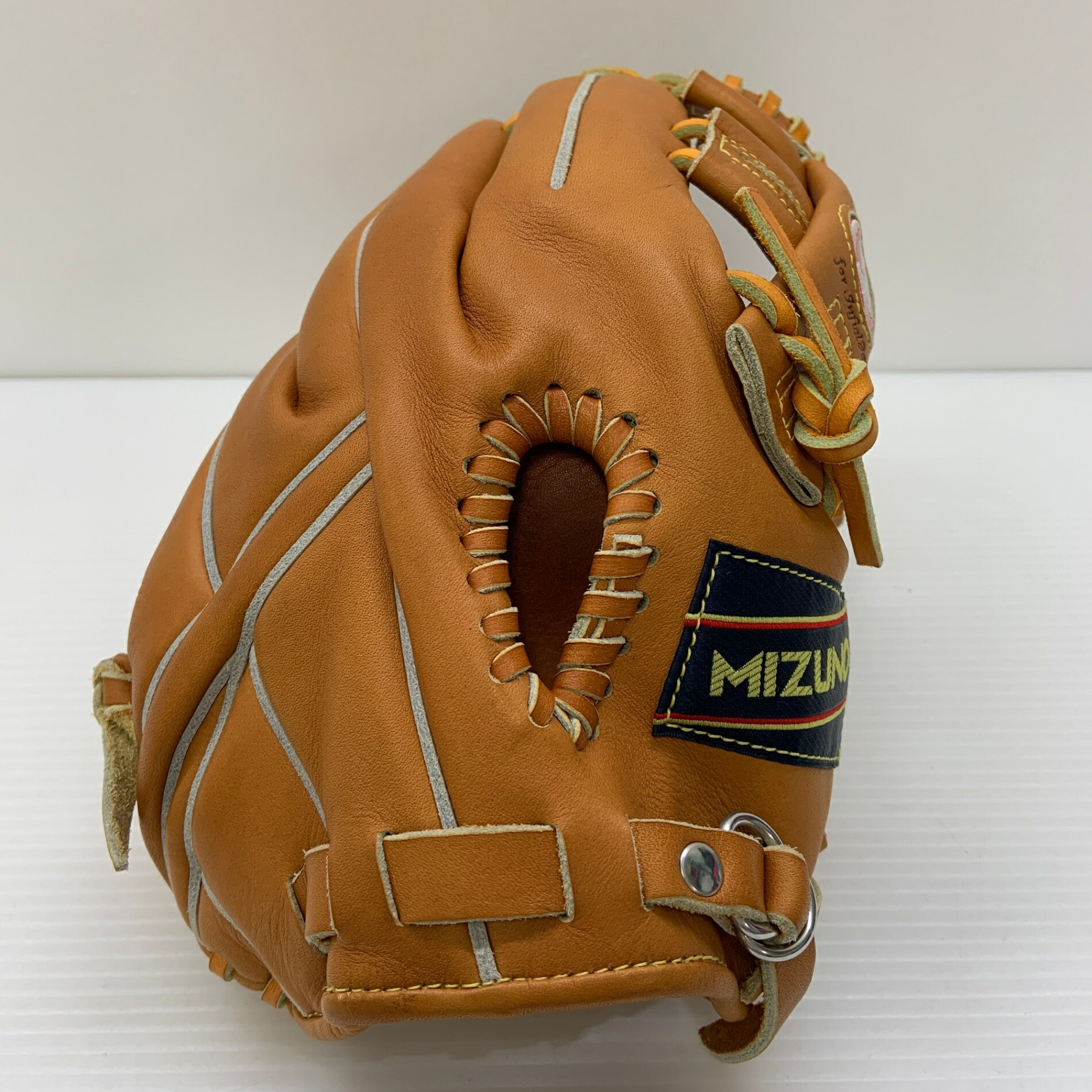 ワールドウィン」の検索結果 【プロモデル・ビッグM】一般軟式 内野手
