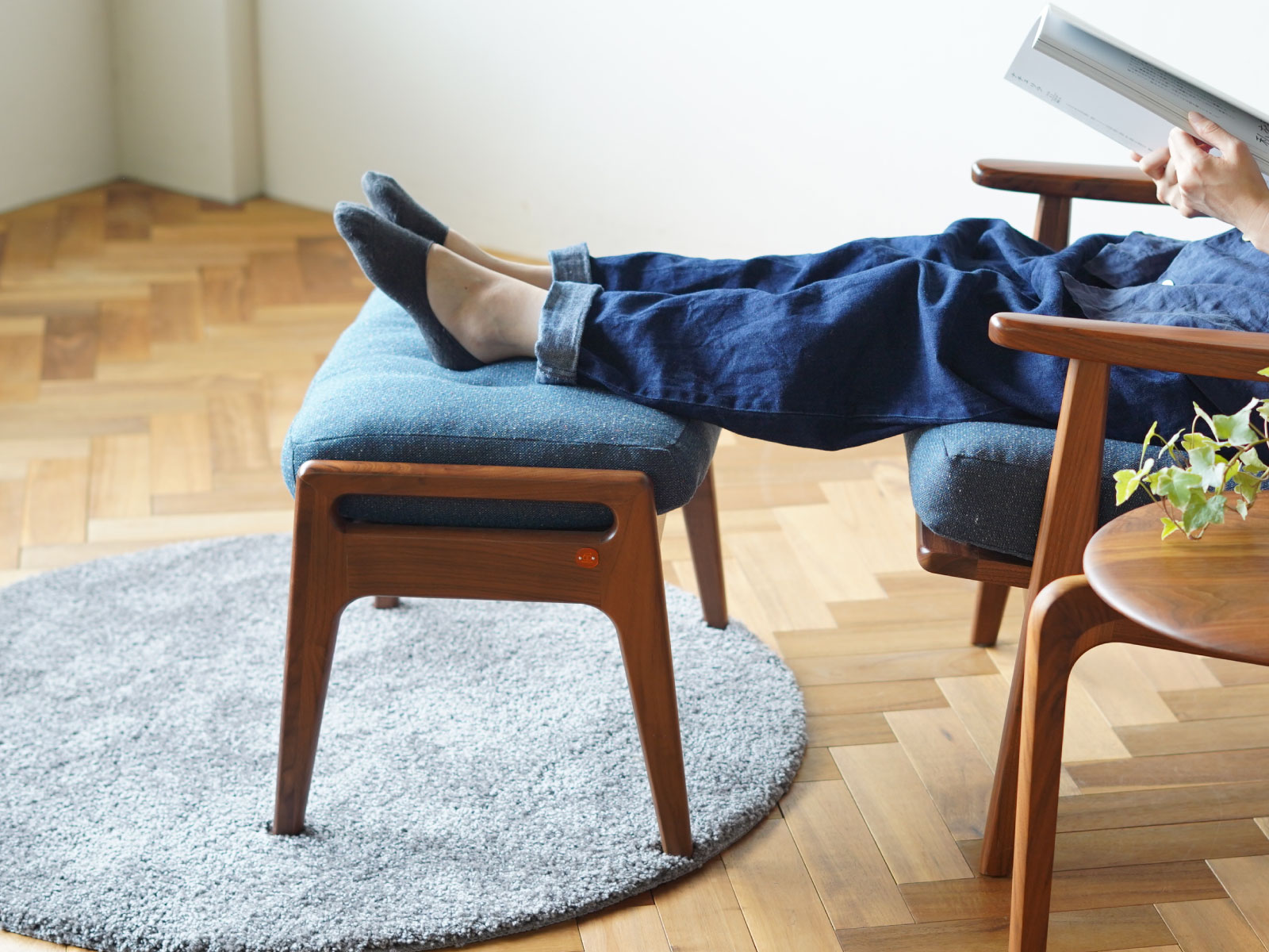 楽天市場】全4色 ミナペルホネン タンバリン マルニ60+ オットマン