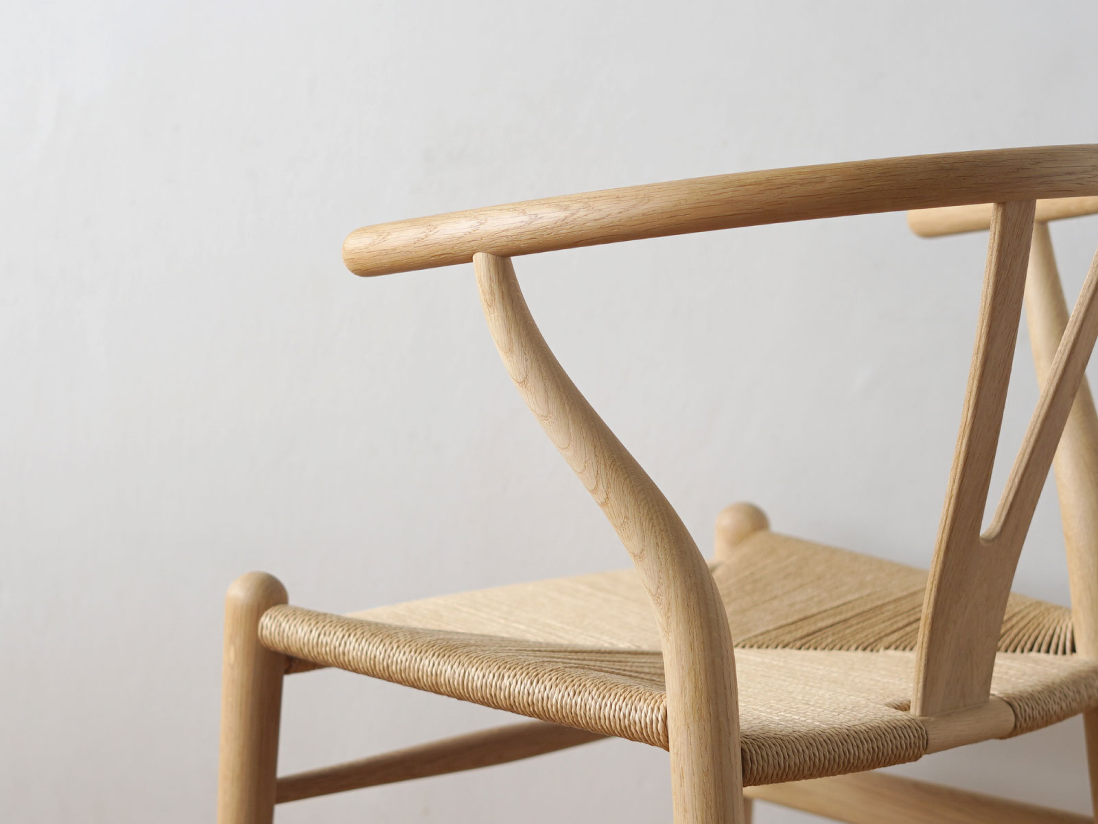 楽天市場】Yチェア CH24 オーク/ソープフィニッシュ 座面高さ43cm CARL