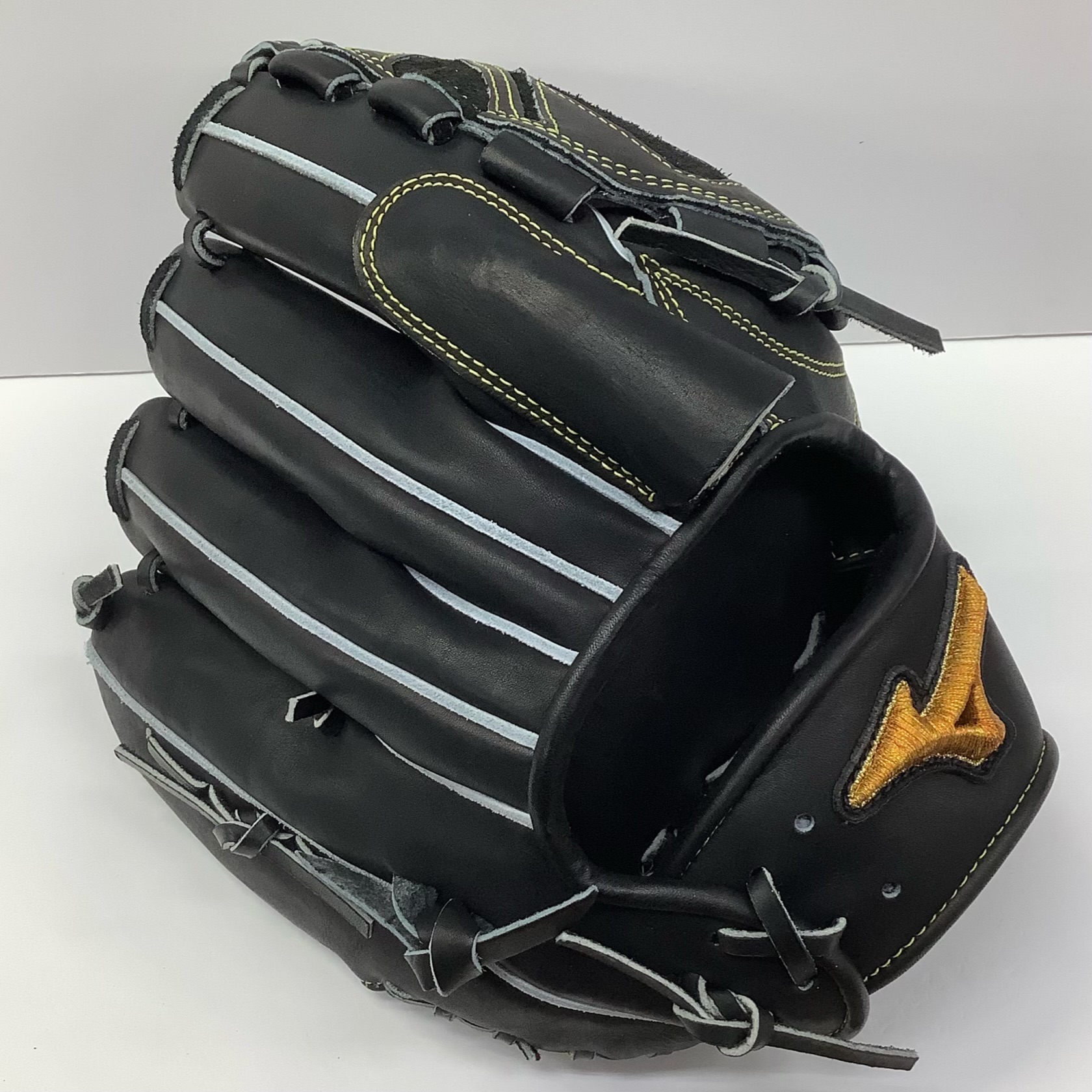 楽天市場】MIZUNO Pro 東京ヤクルトスワローズ 高橋奎二型 硬式用