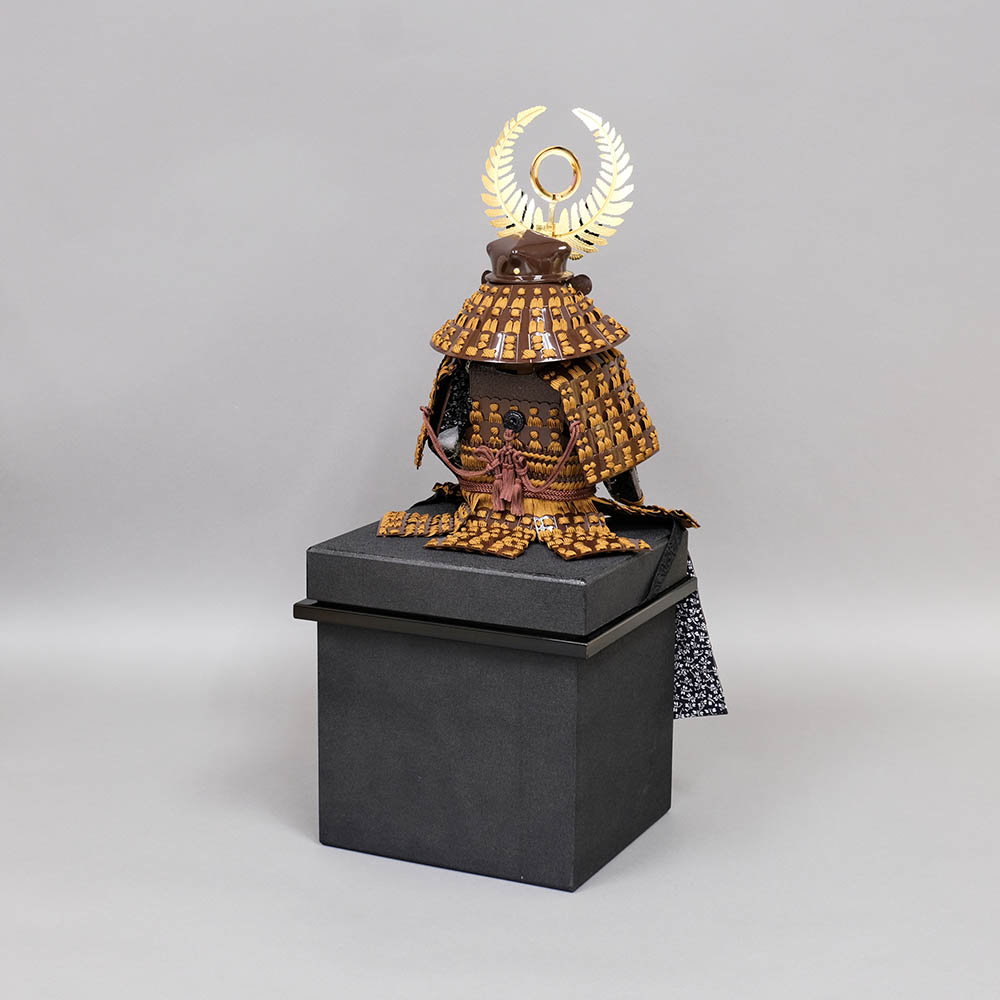 楽天市場】五月人形 端午の節句 兜 鎧 鎧兜 鎧平飾り 鎧飾り 甲冑 徳川