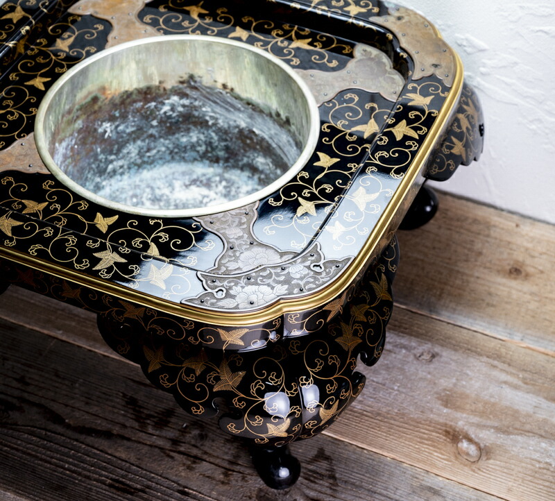 楽天市場】骨董○金蒔絵唐草文大名火鉢○ | 江戸時代-18-19世紀頃