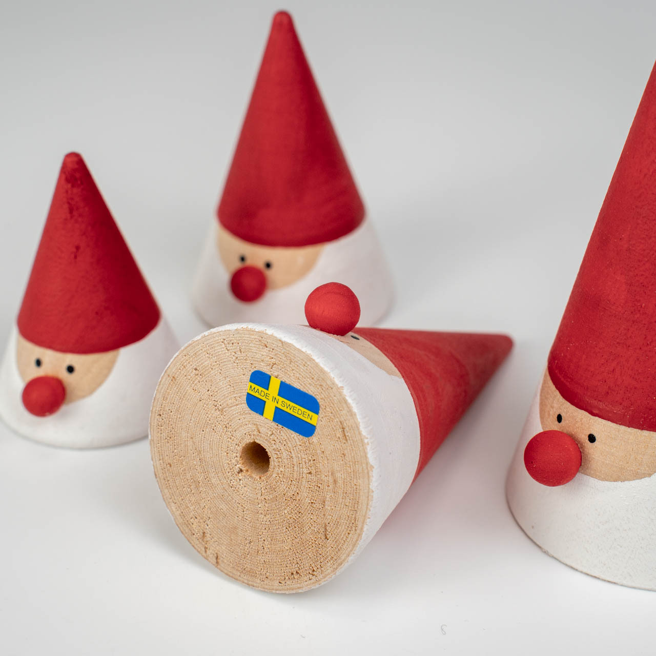 楽天市場】Larssons Tra クリスマストムテ 4サイズ 三角 北欧 木製