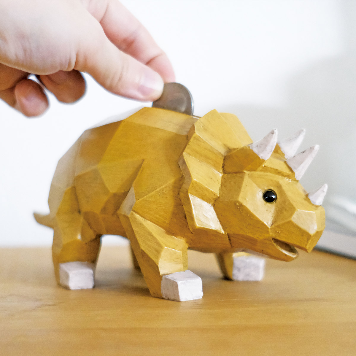 楽天市場】貯金箱 スオーラ マネーバンク トリケラトプス （ マネー