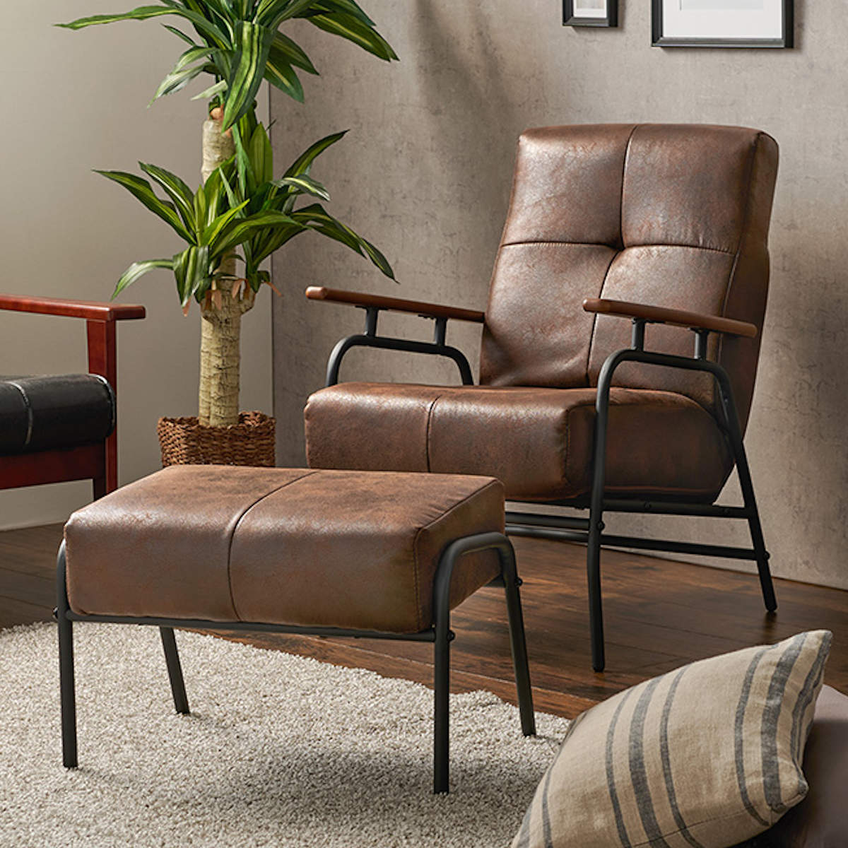 楽天市場】ソファ 一人掛け オットマン付き リクライニング 天然木肘