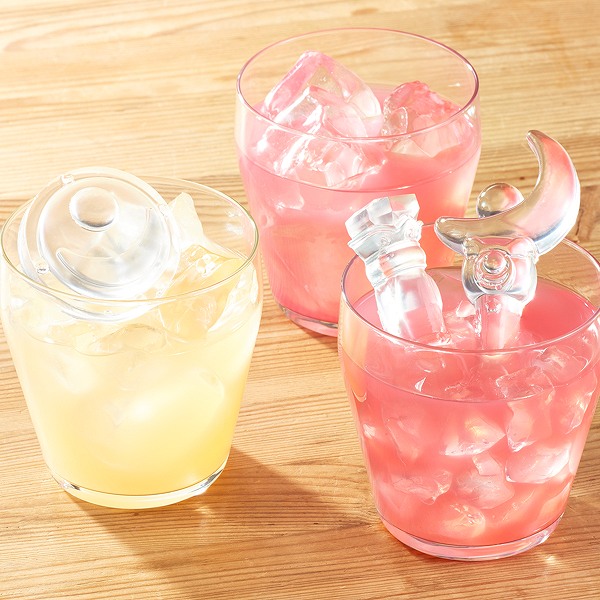 楽天市場】アイストレー セーラームーン チョコレート型 製氷皿