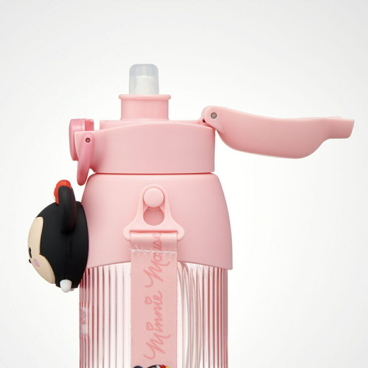 楽天市場】水筒 590ml マスコットストローボトル ツムツムミニー