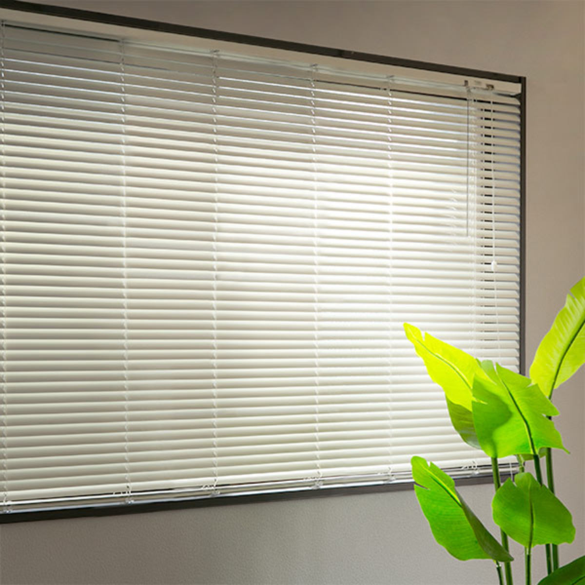 楽天市場】アルミブラインド 60×108cm アルミ製 ブラインド トーソー
