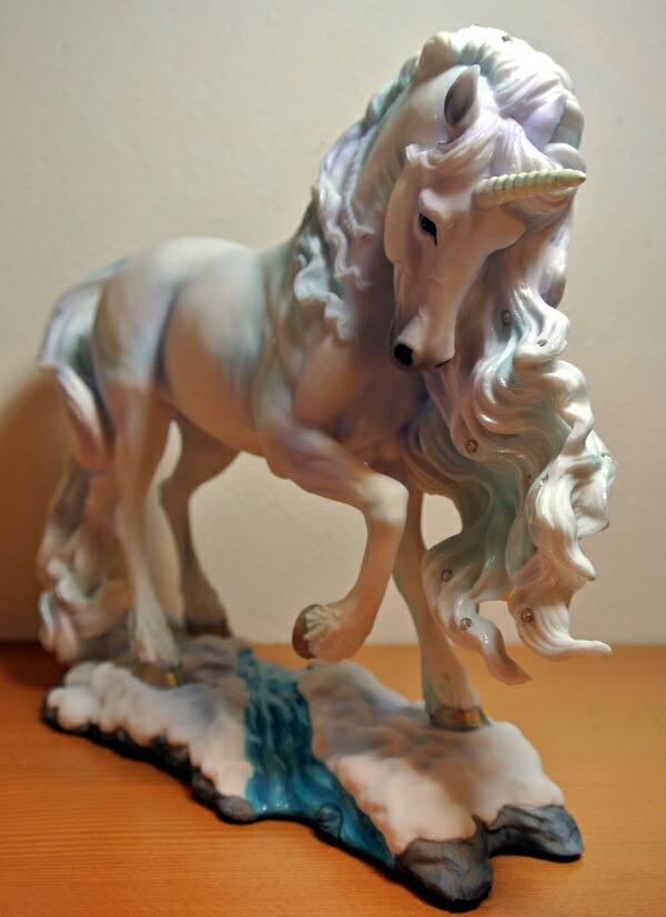 楽天市場】【送料無料】純粋な心 ユニコーン像 ユニコーン ユニコーン