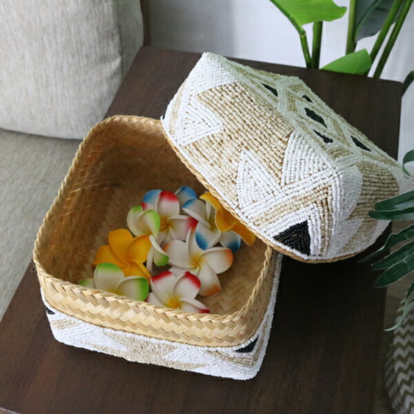 楽天市場】【アウトレット】アジアン雑貨 ソカシ 小物入れ かご ビーズ