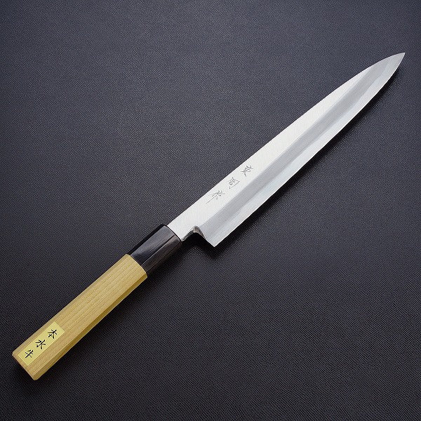 楽天市場】東周作 柳刃包丁 片刃 240mm青紙2号 霞研ぎ仕上げ 八角水牛