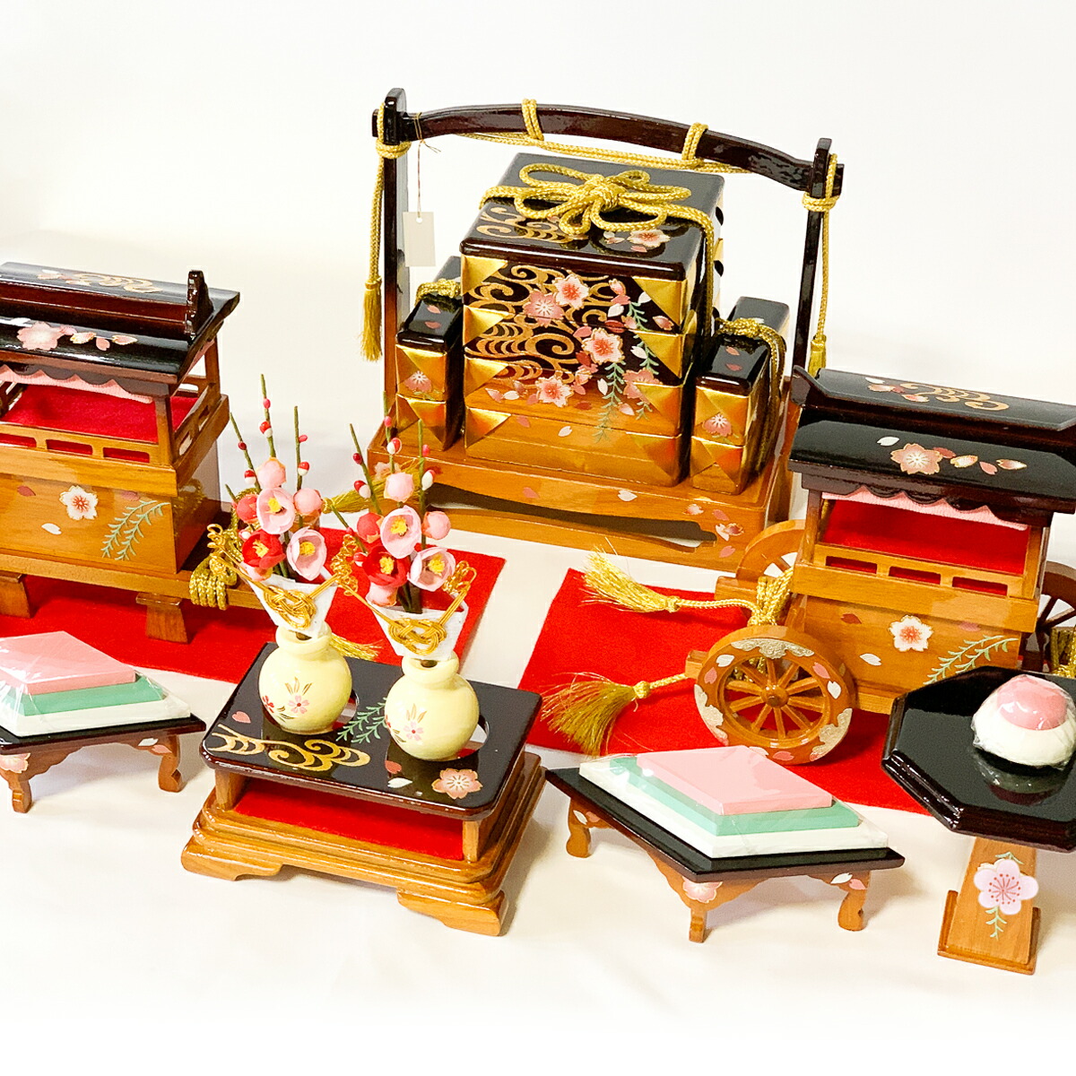 楽天市場】雛道具 雛人形 小物 6点40号家具調金彩小桜KG-401-6J口花も