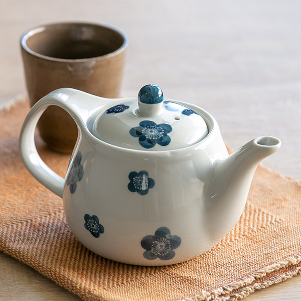 楽天市場】ポット 510ml 青小梅 茶こし付き 急須 ティーポット 陶器
