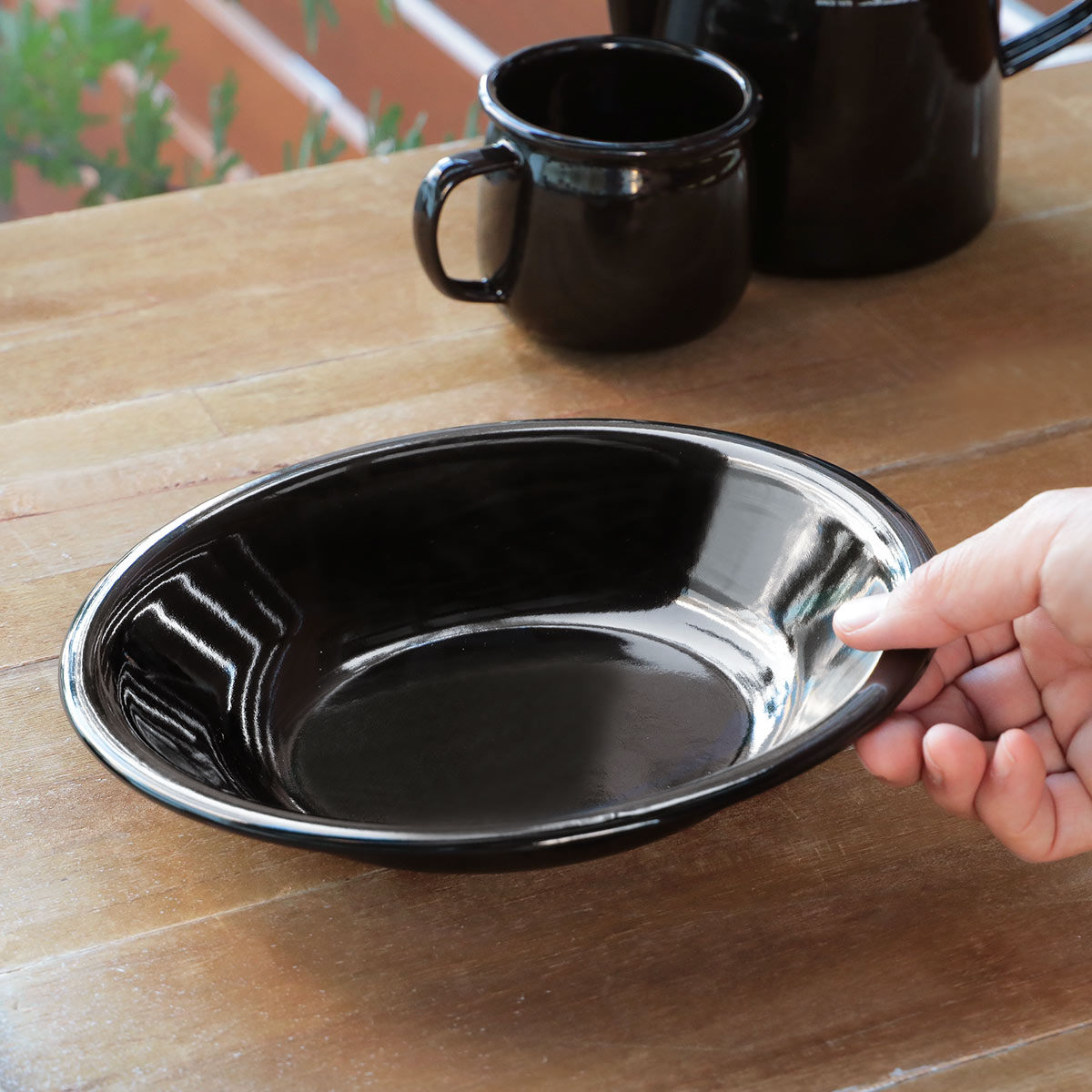 楽天市場】プレート ホーロー 22cm キャプテンスタッグ ブラックラベル