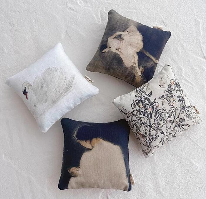 楽天市場】ミニチュア クッション 枕 ドールハウス ドール用 撮影