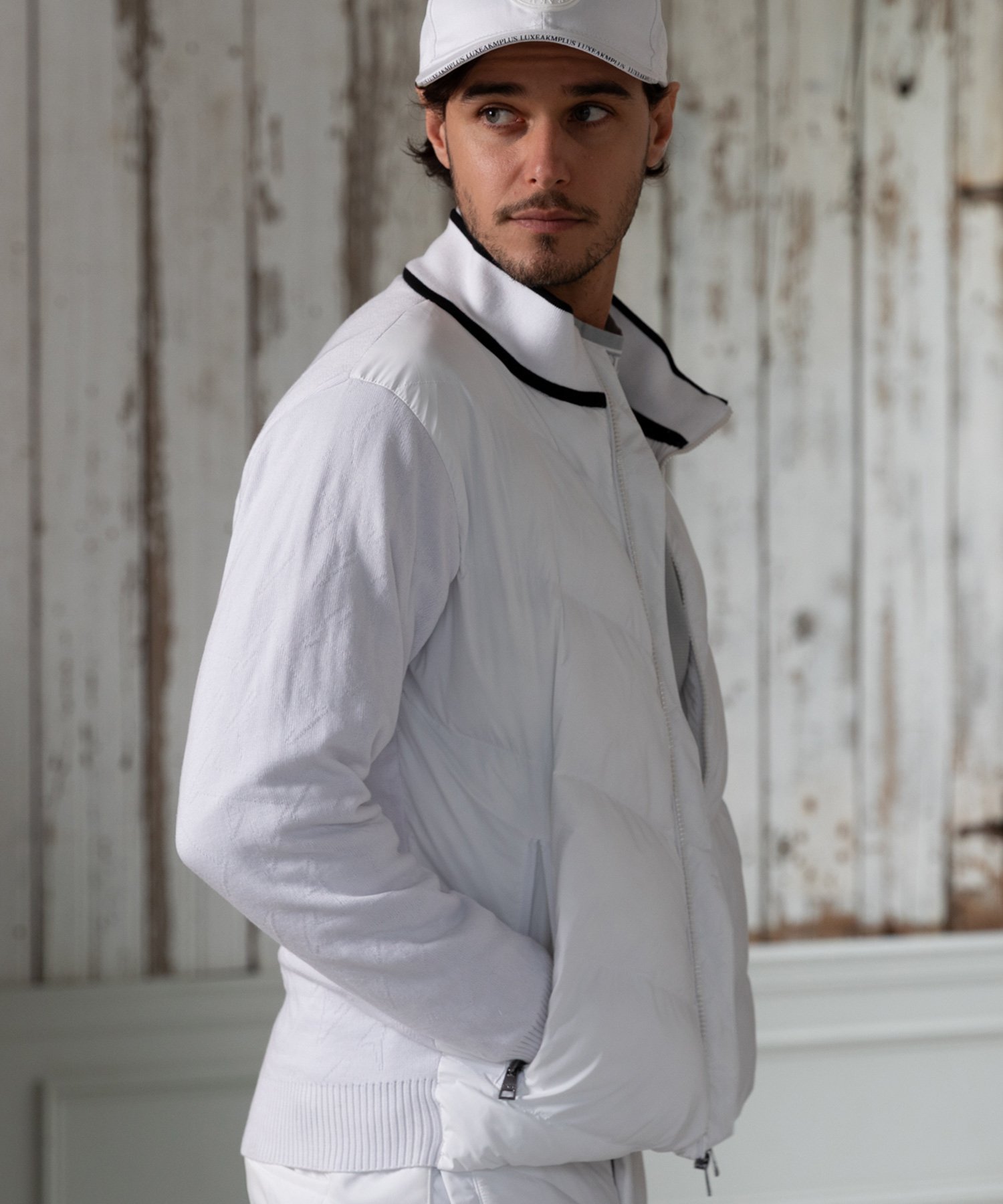 SHIFFON｜LUXEAKMPLUS ゴルフ スリーブニットパデッドスタンド