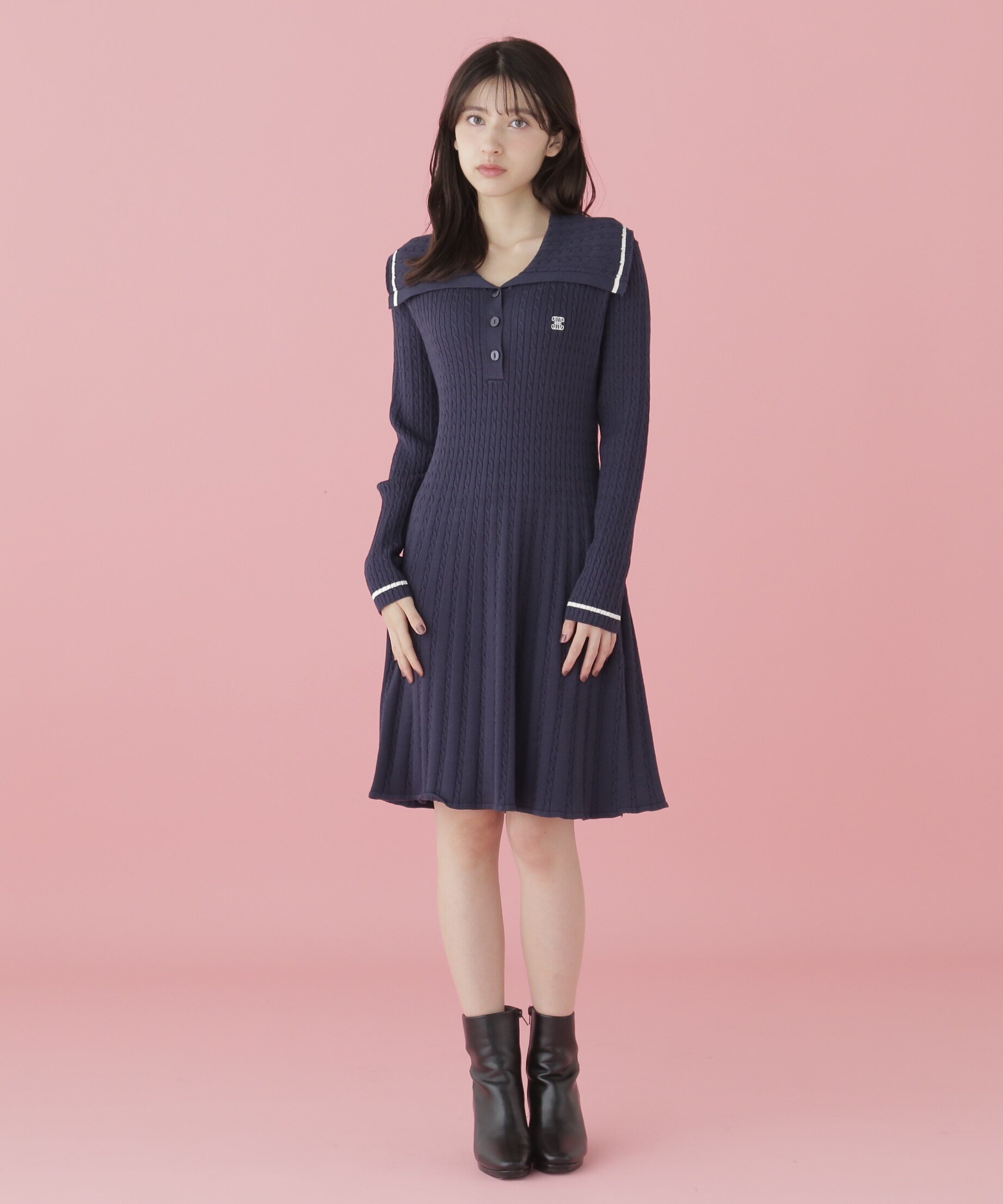 JILL by JILL STUART｜ミニケーブルビッグカラーニットワンピース