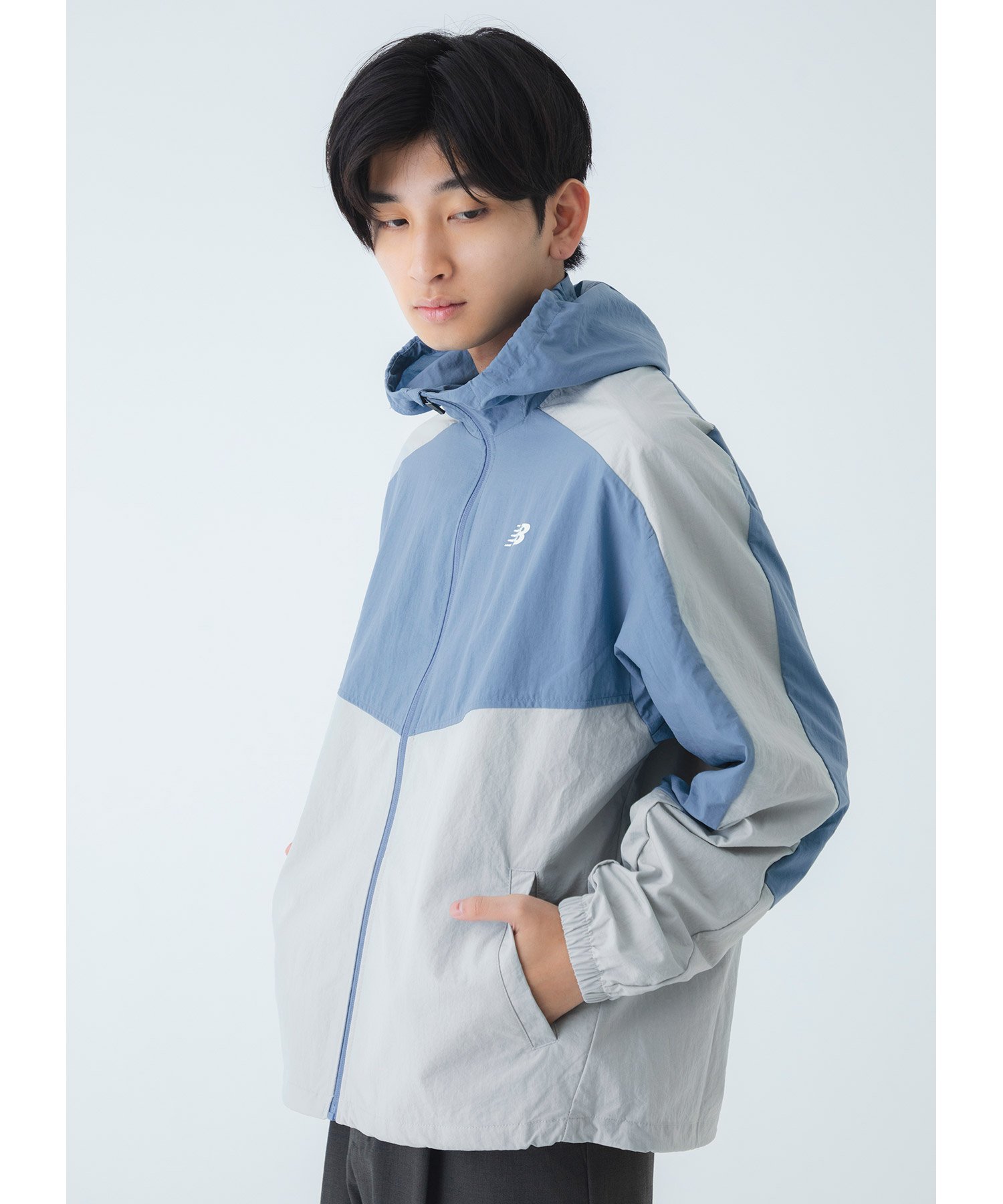 New Balance｜タスランナイロンウーブンフーデッドジャケット