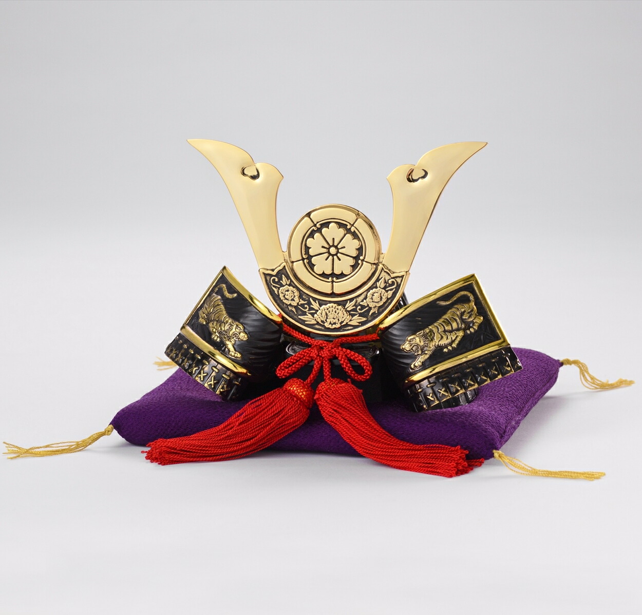 楽天市場】戦国武将兜 織田信長公 出世兜 : 匠縁堂