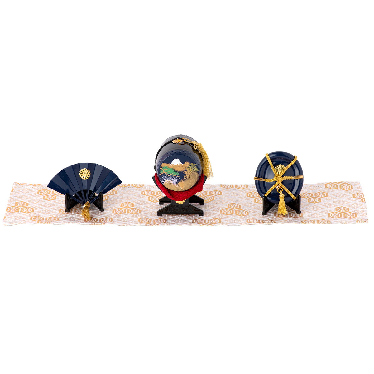 楽天市場】五月人形 コンパクト用 新作 三品揃（軍扇 陣太鼓 陣笠