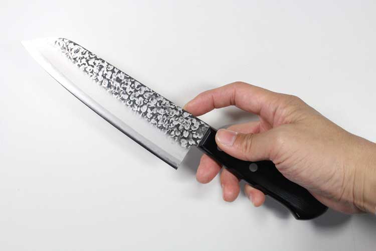 楽天市場】ランキング1位 3冠 高村刃物 クロマックス鋼 三徳包丁 170mm