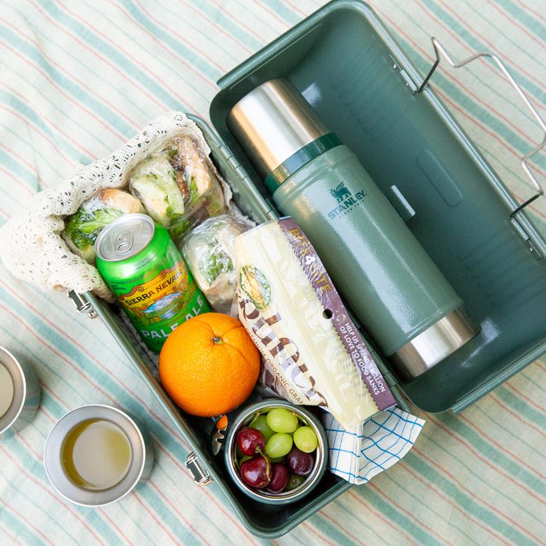 楽天市場】スタンレー クラシック ランチボックス 9.4L 01625