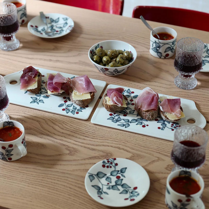 楽天市場】アラビア / ルノ サービングプラター フロストベリー