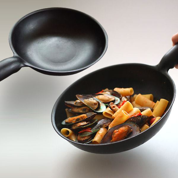 楽天市場】【正規品】送料無料 魔法の北京鍋 29cm 錦見鋳造 食材の