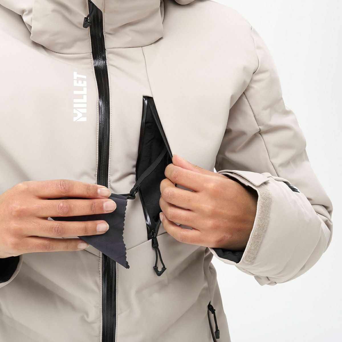 楽天市場】【最大7,000OFFクーポン4日20時〜】スキーウェア レディース