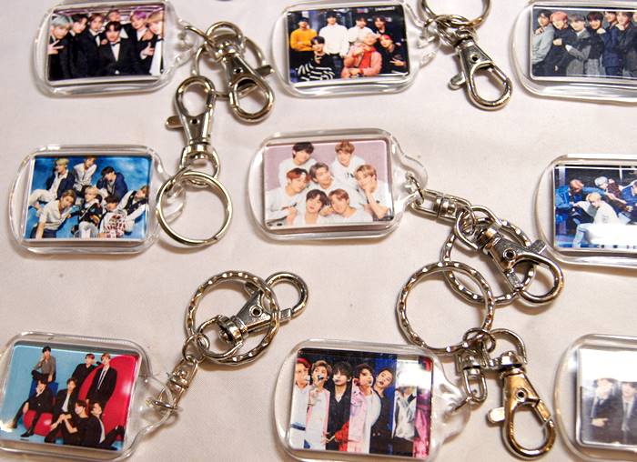 楽天市場】BTS 防弾少年団 キーホルダー 3個セット : 天宝堂