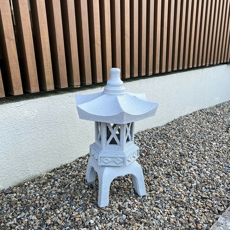 楽天市場】灯篭 石灯篭 光る ソーラー 灯篭 とうろう 和風 灯籠 中型