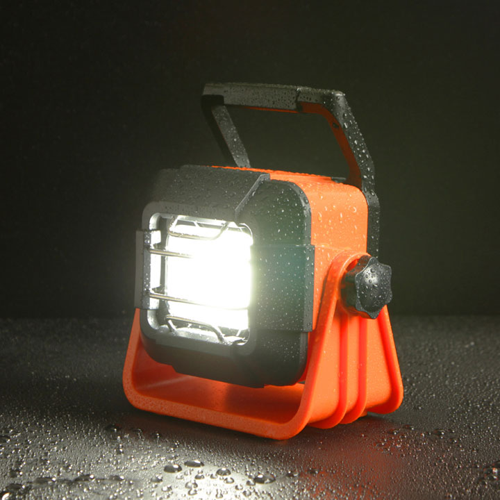 楽天市場】投光器 作業灯 作業 led ライト 充電式 照明 屋外 防水 屋内