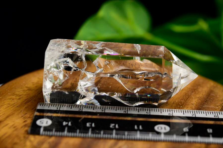 楽天市場】虹入り レインボー 水晶 ポイント 六角柱【約87.8g