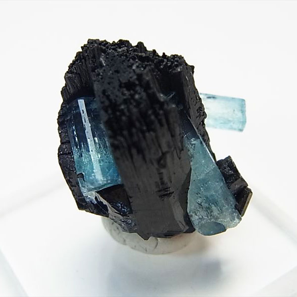 楽天市場】アクアマリン ショール 原石【ナミビア産】アクアマリンオン