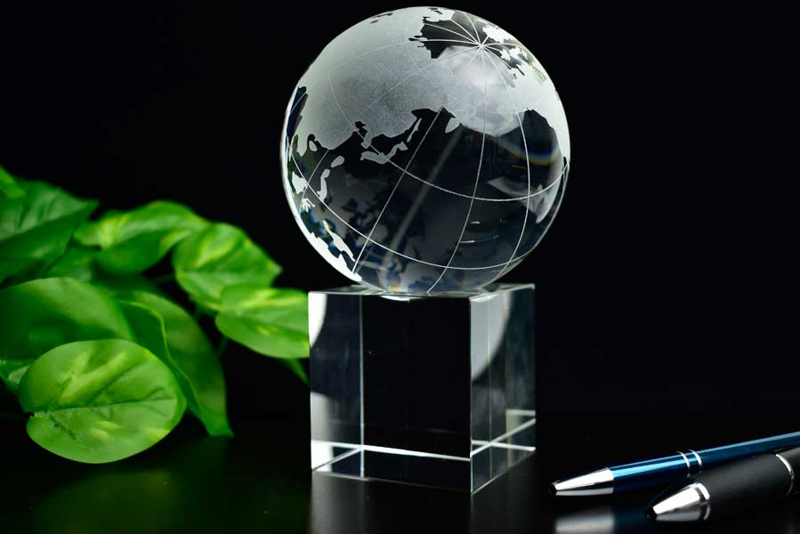 楽天市場】クリスタル 地球儀 丸玉 【約100mm珠】【台座付】クリスタル