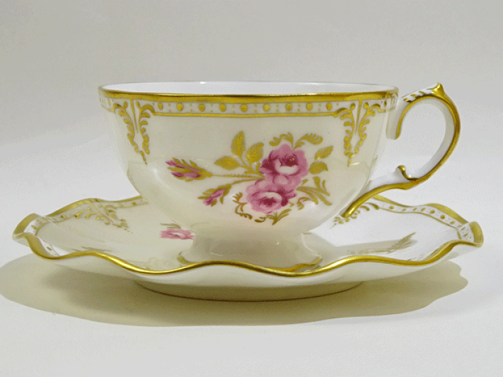 楽天市場】(少し貫入有り)ロイヤルクラウンダービー ピクストンローズ