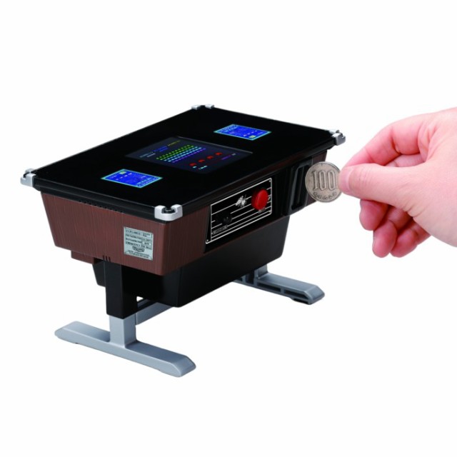 楽天市場】遊べる貯金箱 スペースインベーダー テーブル筐体型 タカラ