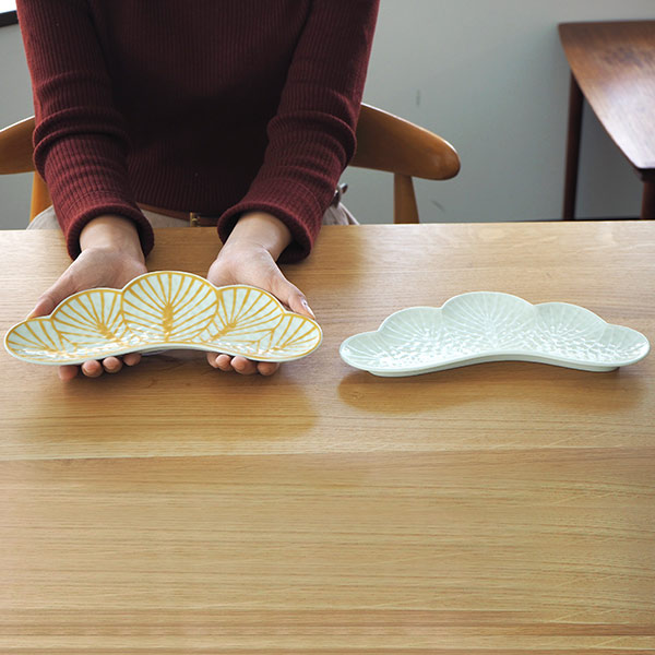 楽天市場】幸楽窯 錦 銀 松葉形 前菜皿 / 有田焼 和食器 正月 お正月