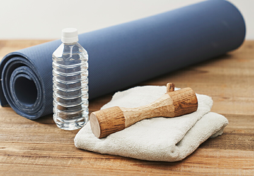 楽天市場】ダンベル 0.5kg 軽量 天然木 インテリア オブジェ 木製 置物