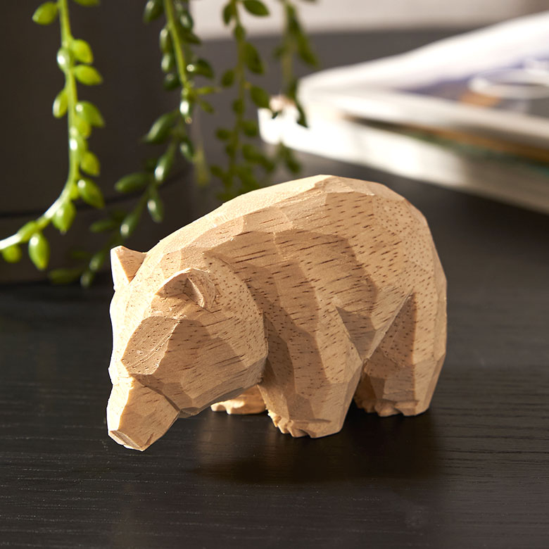 楽天市場】木彫り 熊 置物 オブジェ 天然木 手作業 木彫りの熊