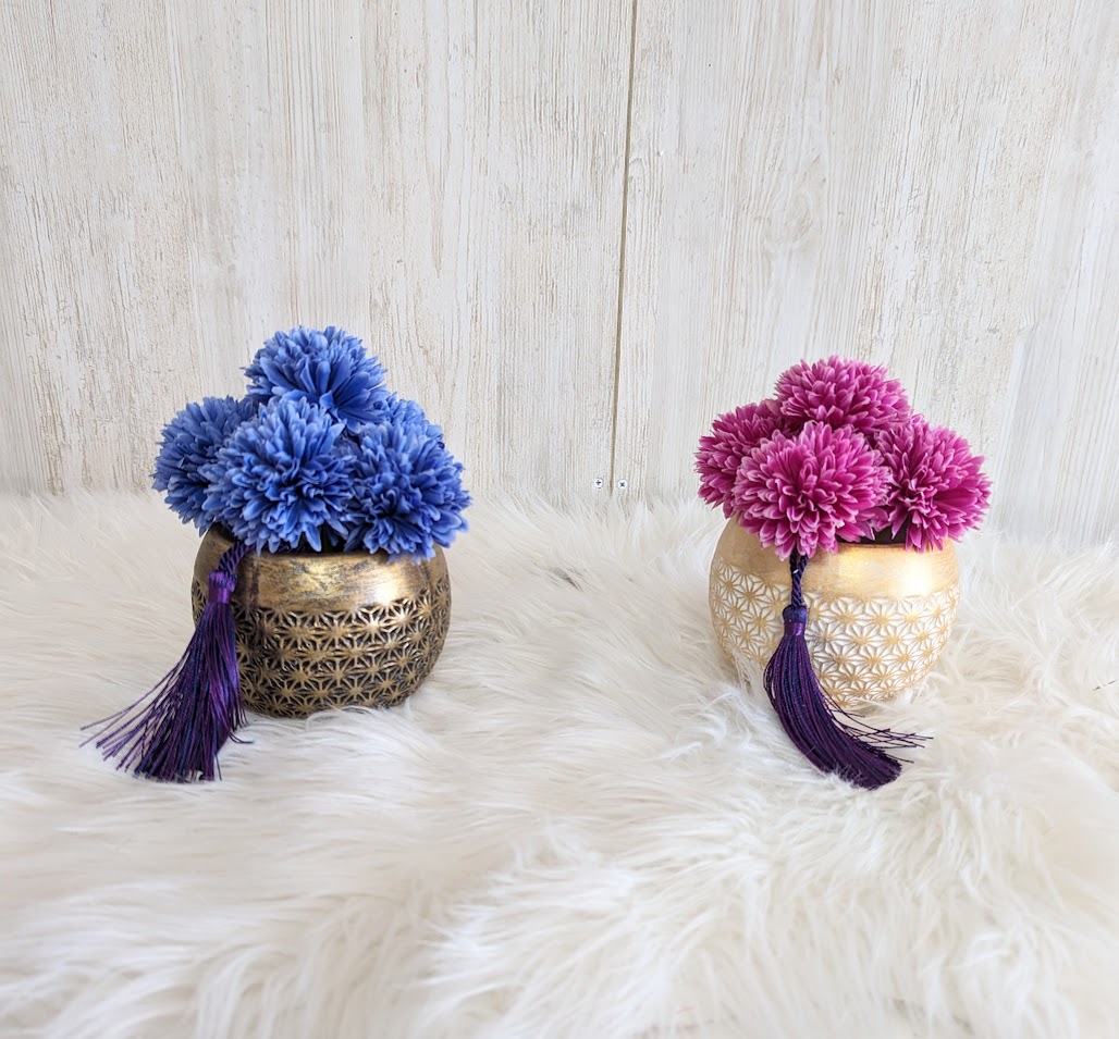 楽天市場】造花 お仏壇アレンジ お供えアレンジ 2色よりお選び下さい