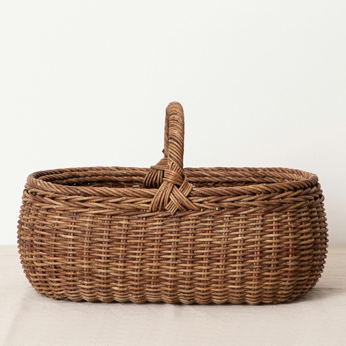 楽天市場】パンバスケット 収納かご あけび蔓 持ち手付き 楕円型 天然